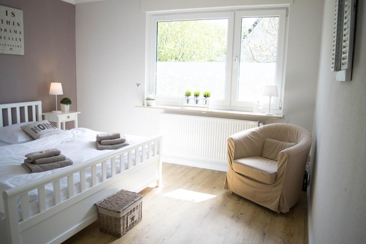 Ferienwohnung Nordic Im Deichhaus Husum  Exterior foto